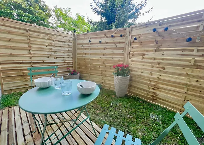 Art Deco Avec Terrasse Aux Portes Du Parc * Chasseneuil-du-Poitou